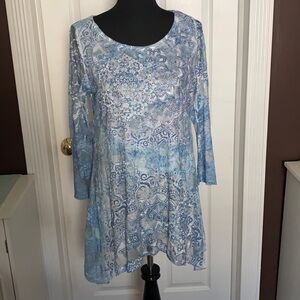 CALSTYLE Women’s Sublimation Print Top sz M NWT